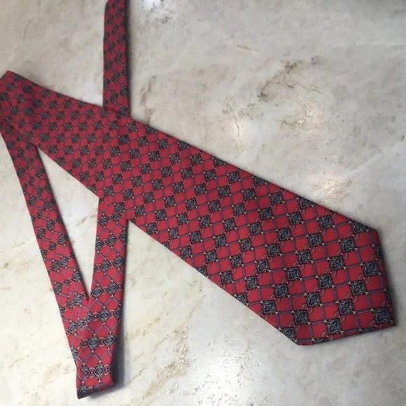 JoS. A. BANK SILK TIE - Picture 4 of 9